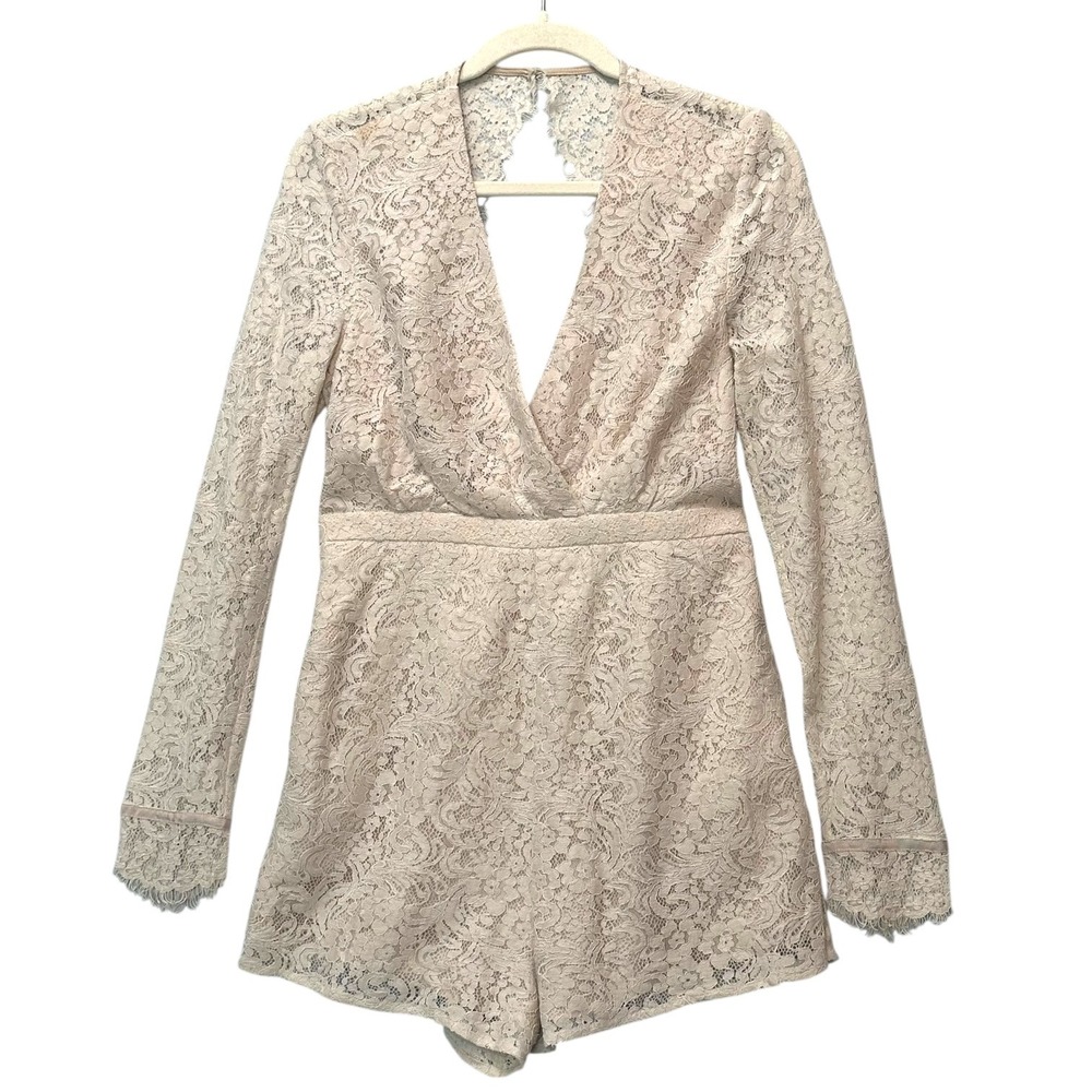 Revolve Jetset Diaries M Voyage Romper Lace Long Sleeve Open Back J12161021 NWT - Picture 2 of 15